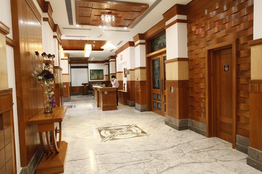 Hotel Saffron Leaf Дехрадун Экстерьер фото